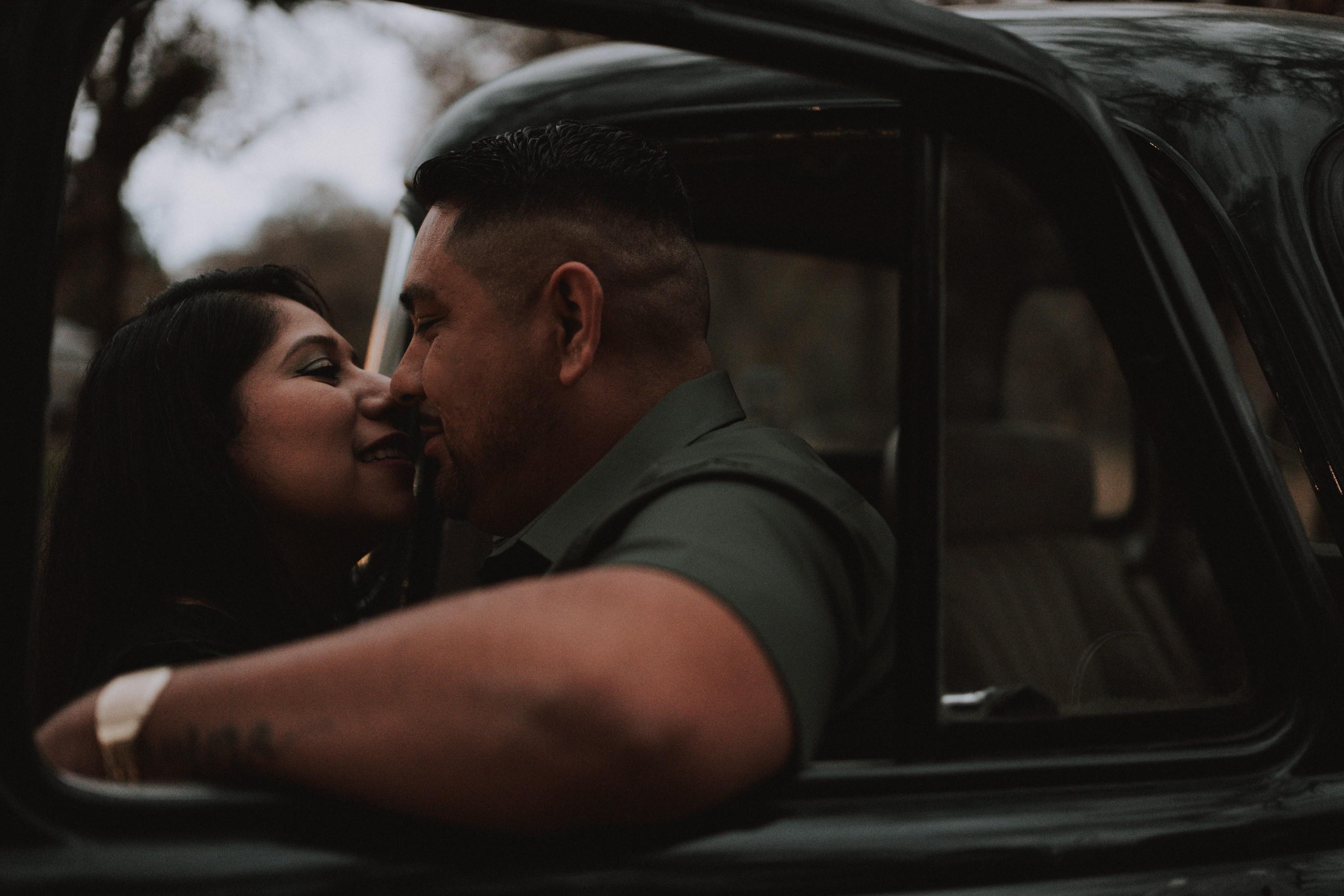 carousel-hero-element image-1